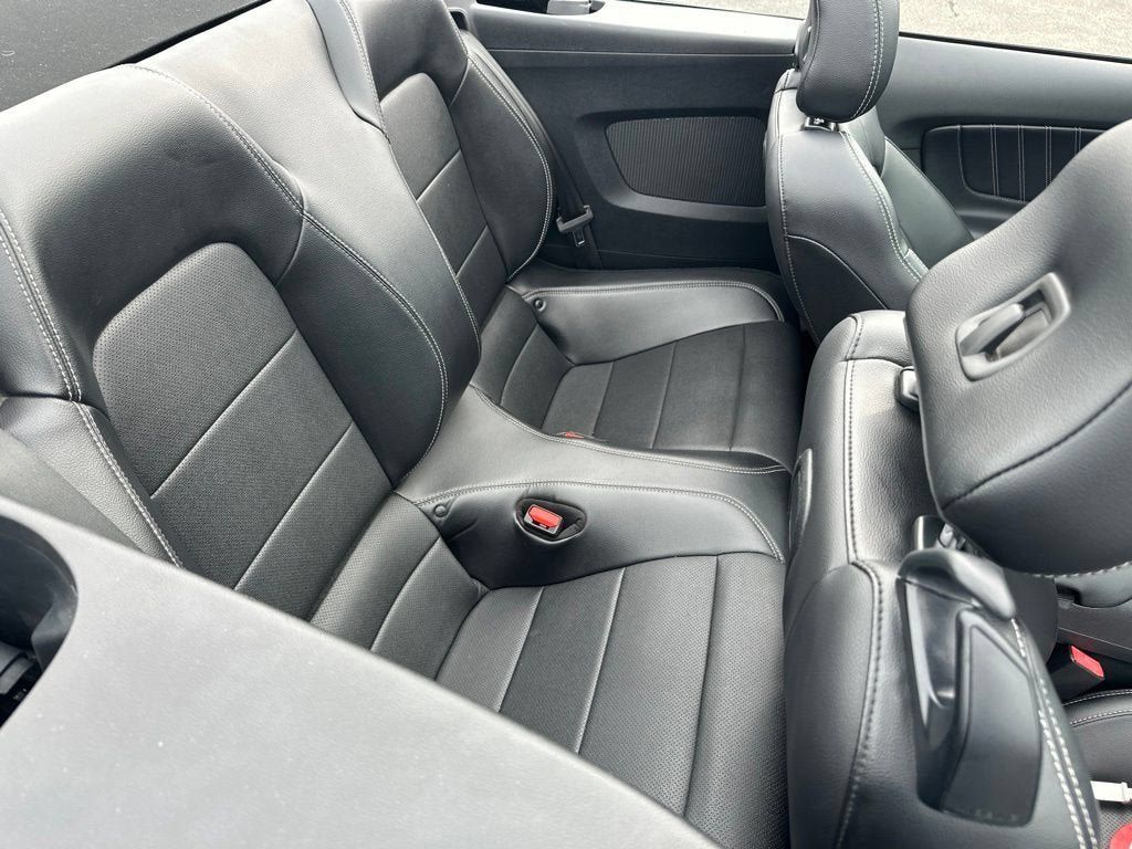 Certified 2021 Ford Mustang Premium RWD image 11