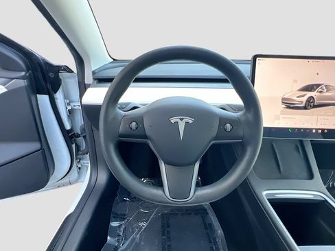 Used 2023 Tesla Model 3 Standard Range RWD image 8