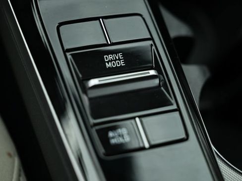 Used 2023 Hyundai Sonata SEL FWD image 39
