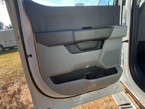 New 2026 Ford F550 4x4 Crew Cab Super Duty image 29