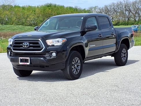 Used 2023 Toyota Tacoma SR5 image 29