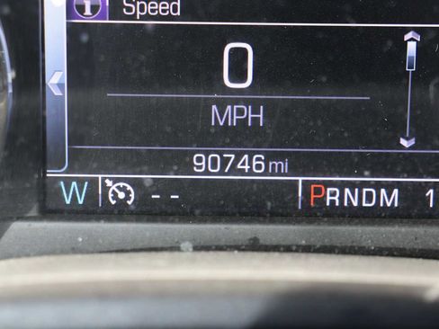 Used 2015 Chevrolet Silverado 2500 LT w/ LT Convenience Package image 11