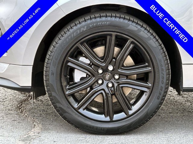 Certified 2024 Ford Edge ST-Line AWD/4WD image 6