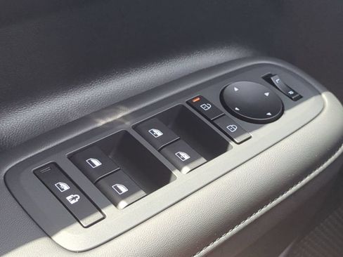 New 2027 Hyundai Santa Fe SEL FWD image 32