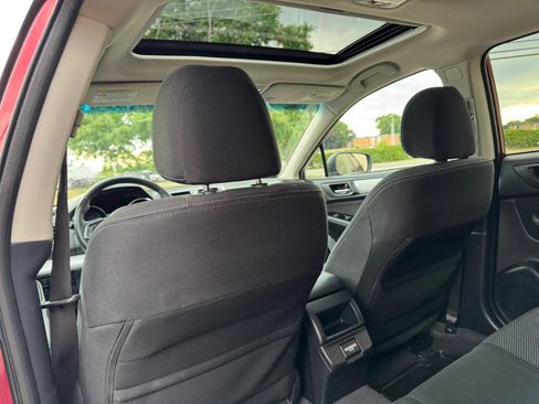 Used 2018 Subaru Outback 2.5i Premium AWD/4WD image 39