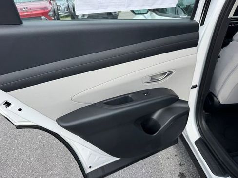 New 2026 Hyundai Tucson Blue SE AWD/4WD image 18