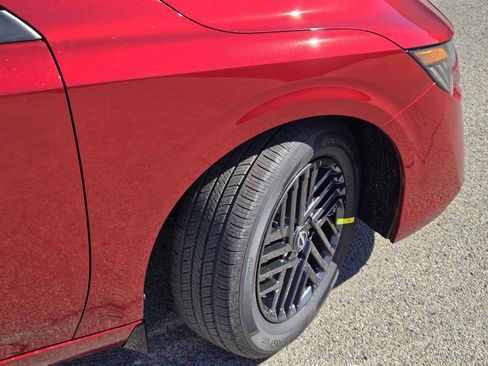 New 2026 Nissan Sentra SV image 6