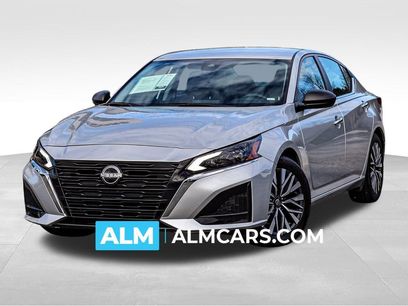 Used 2024 Nissan Altima 2.5 SV