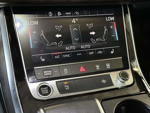Used 2022 Audi Q7 3.0T Premium Plus w/ Premium Plus Package AWD/4WD image 34