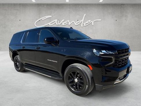 Used 2023 Chevrolet Suburban LS image 2