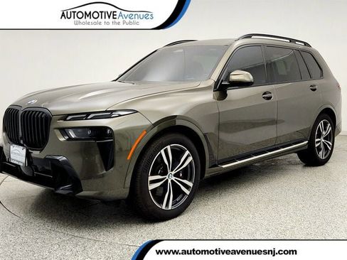 Used 2026 BMW X7 xDrive40i w/ M Sport Package AWD/4WD image 1