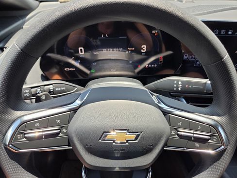 New 2026 Chevrolet Equinox EV LT FWD image 12