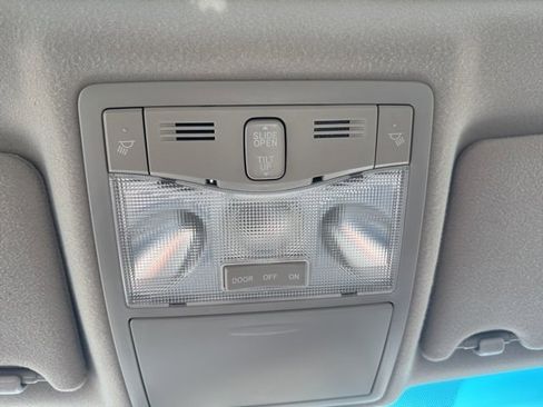 Used 2008 Toyota Avalon XL image 20