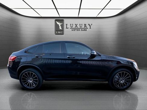 Used 2023 Mercedes-Benz GLC 300 4MATIC Coupe image 3