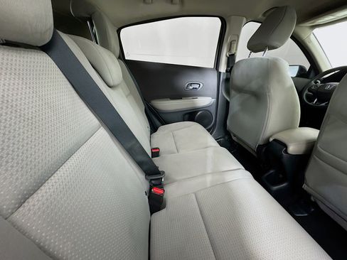 Used 2020 Honda HR-V LX image 25