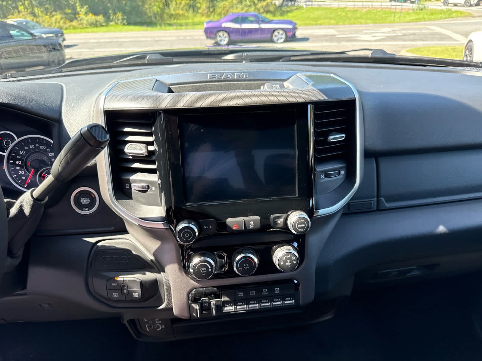 New 2027 RAM 3500 Big Horn AWD/4WD image 16