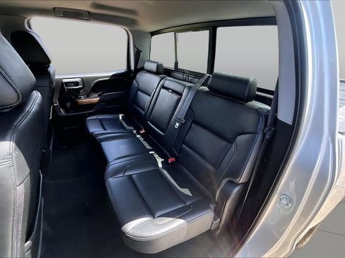 Used 2018 Chevrolet Silverado 1500 LTZ w/ Texas Edition RWD image 18