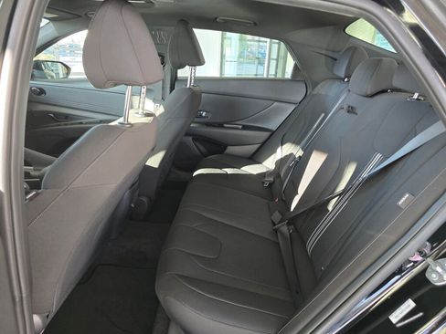 New 2026 Hyundai Elantra SEL Sport image 29