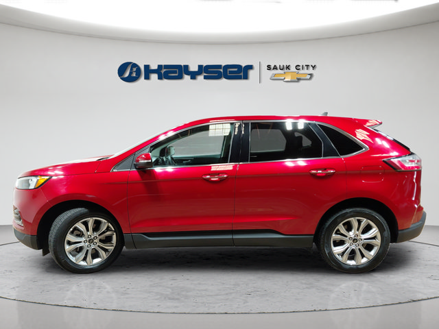 Used 2024 Ford Edge Titanium AWD/4WD image 4