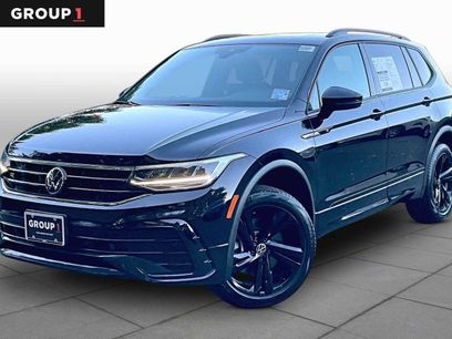 Used 2024 Volkswagen Tiguan SE R-Line