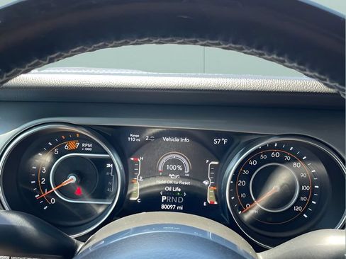 Used 2021 Jeep Wrangler Unlimited Sahara AWD/4WD image 20
