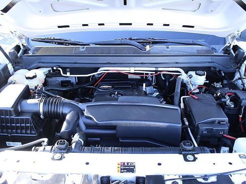 Used 2018 Chevrolet Colorado W/T RWD image 19