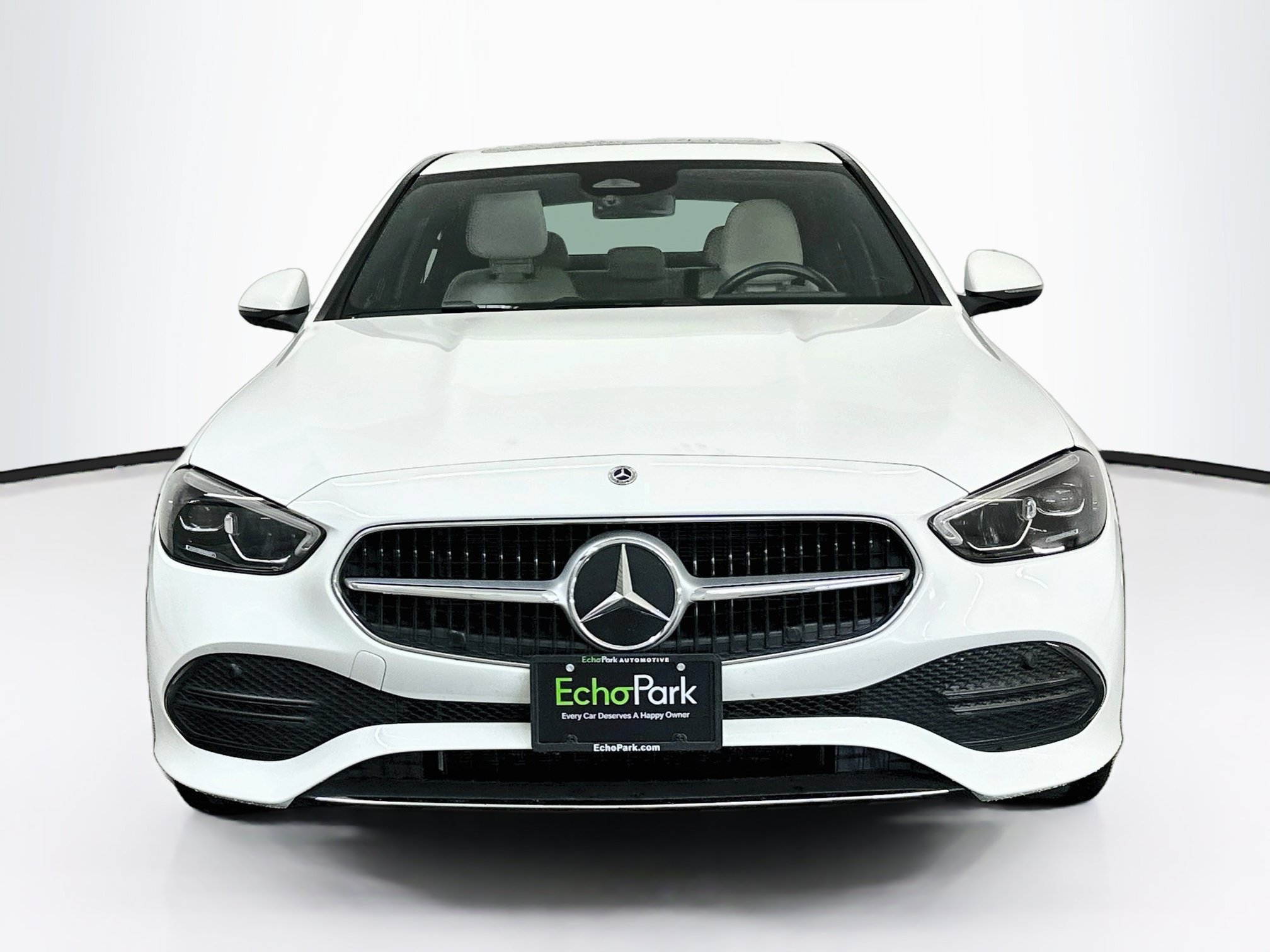 Used 2025 Mercedes-Benz C 300 4MATIC Sedan image 2