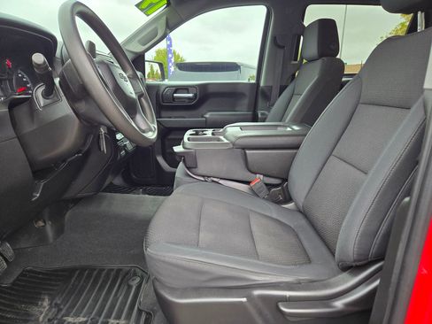 Used 2019 Chevrolet Silverado 1500 Custom Trail Boss w/ Custom Convenience Package image 37