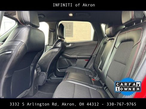 Used 2025 Ford Escape ST-Line image 32