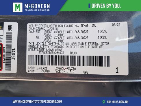 Used 2024 Toyota Tundra Platinum AWD/4WD image 34