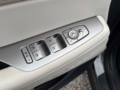 Used 2022 Hyundai Palisade SEL w/ 8P Bench Seat Package FWD image 38