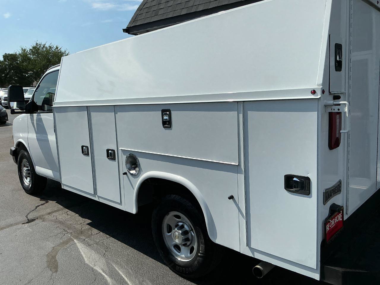 Used 2021 Chevrolet Express 3500 w/ Power Convenience Package RWD image 32
