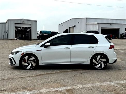 Certified 2022 Volkswagen GTI SE image 5