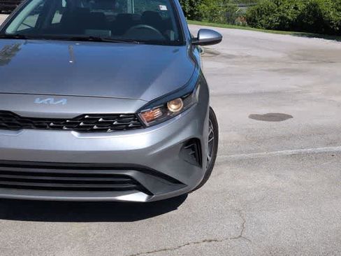 Used 2024 Kia Forte LXS FWD image 11