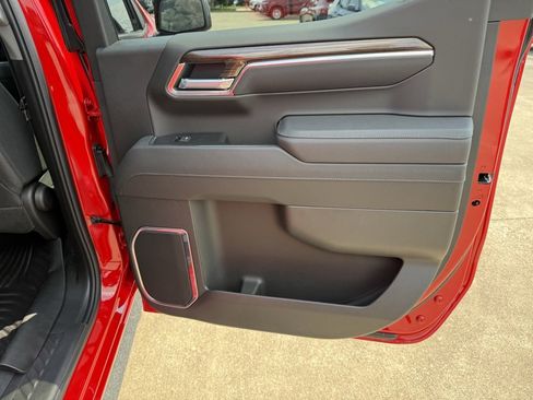 New 2026 Chevrolet Silverado 1500 LT w/ Z71 Off-Road Package image 45