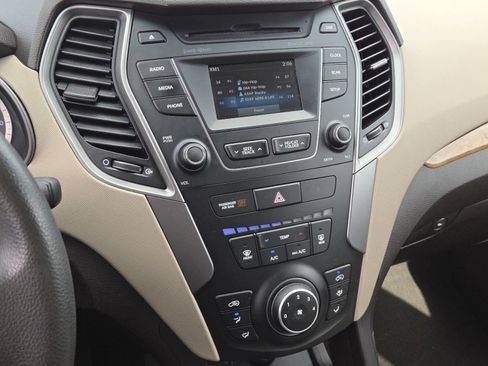 Used 2015 Hyundai Santa Fe Sport w/ Option Group 02 image 25