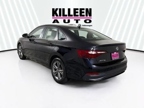 Used 2022 Volkswagen Jetta SE FWD image 5