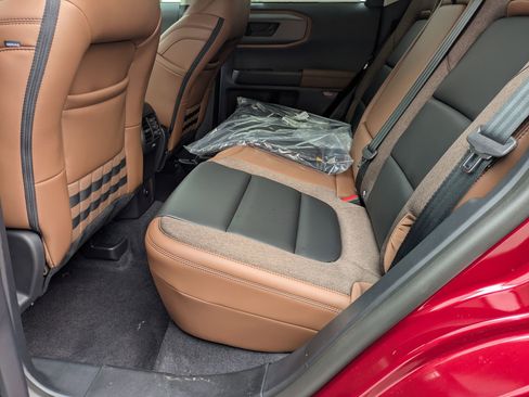 New 2025 Ford Bronco Sport Outer Banks w/ Outer Banks Tech Package+ image 29