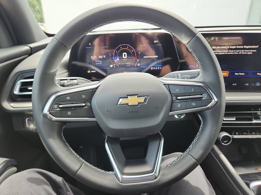 New 2026 Chevrolet Traverse LT FWD image 17