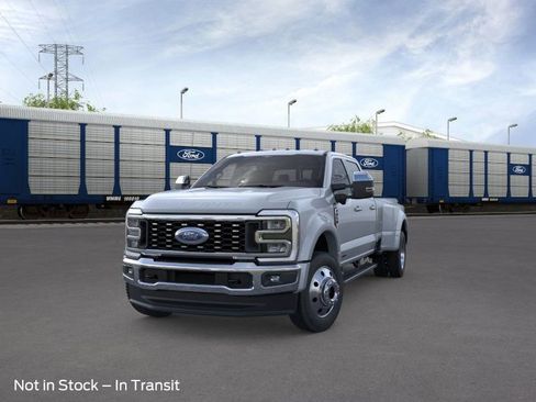 New 2026 Ford F450 Lariat w/ Chrome Package image 2