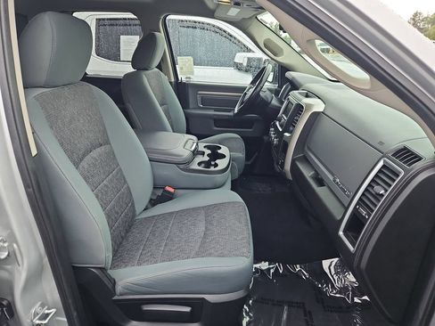 Used 2016 RAM 1500 Big Horn w/ Heated Seats & Wheel Group AWD/4WD image 28