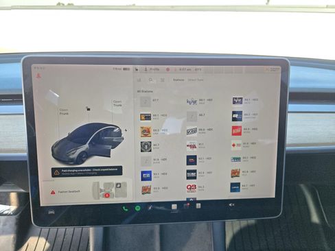 Used 2021 Tesla Model 3 Long Range image 11