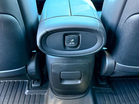 Used 2026 Hyundai Palisade Calligraphy image 22