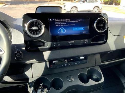 New 2025 Mercedes-Benz Sprinter 2500 image 6