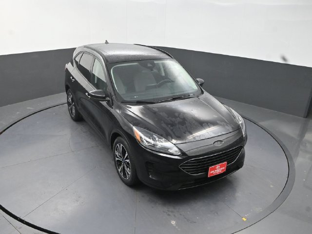 Used 2021 Ford Escape SE w/ SE Sport Appearance Package FWD image 23