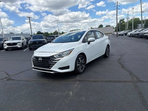 Used 2024 Nissan Versa SV w/ Trunk Package FWD image 25