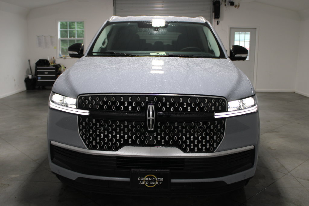 New 2027 Lincoln Navigator Premiere RWD image 57