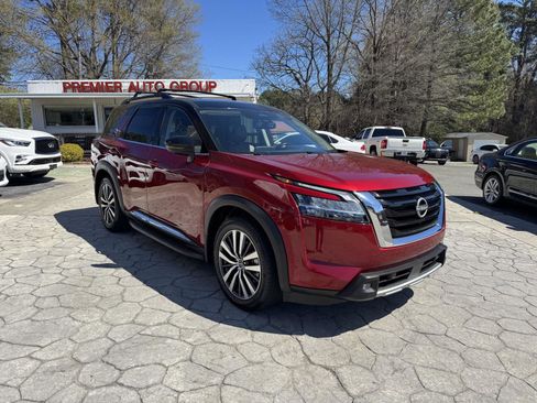 Used 2022 Nissan Pathfinder Platinum w/ Lighting Package (N93) image 1