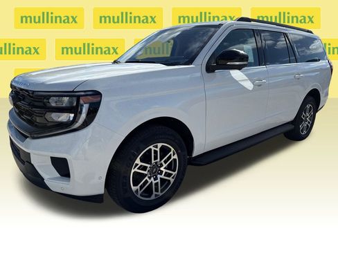 New 2025 Ford Expedition Max Active image 18