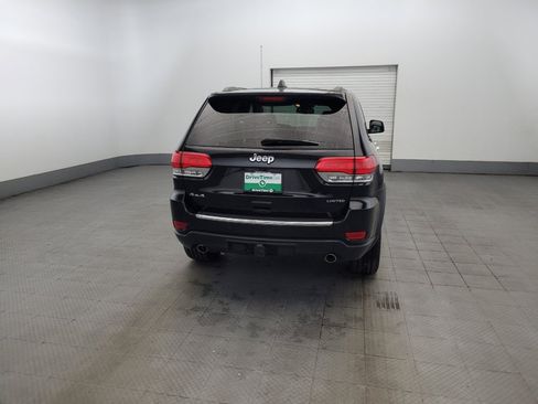 Used 2016 Jeep Grand Cherokee Limited AWD/4WD image 7